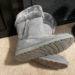 Grey fluffy calf high boots
